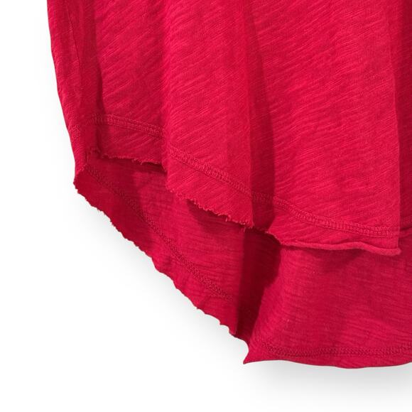 Wilt Small Red Slub Cotton V-Neck 3/4 Sleeve High-Low Raw Hem Top Made in USA - Picture 3 of 9